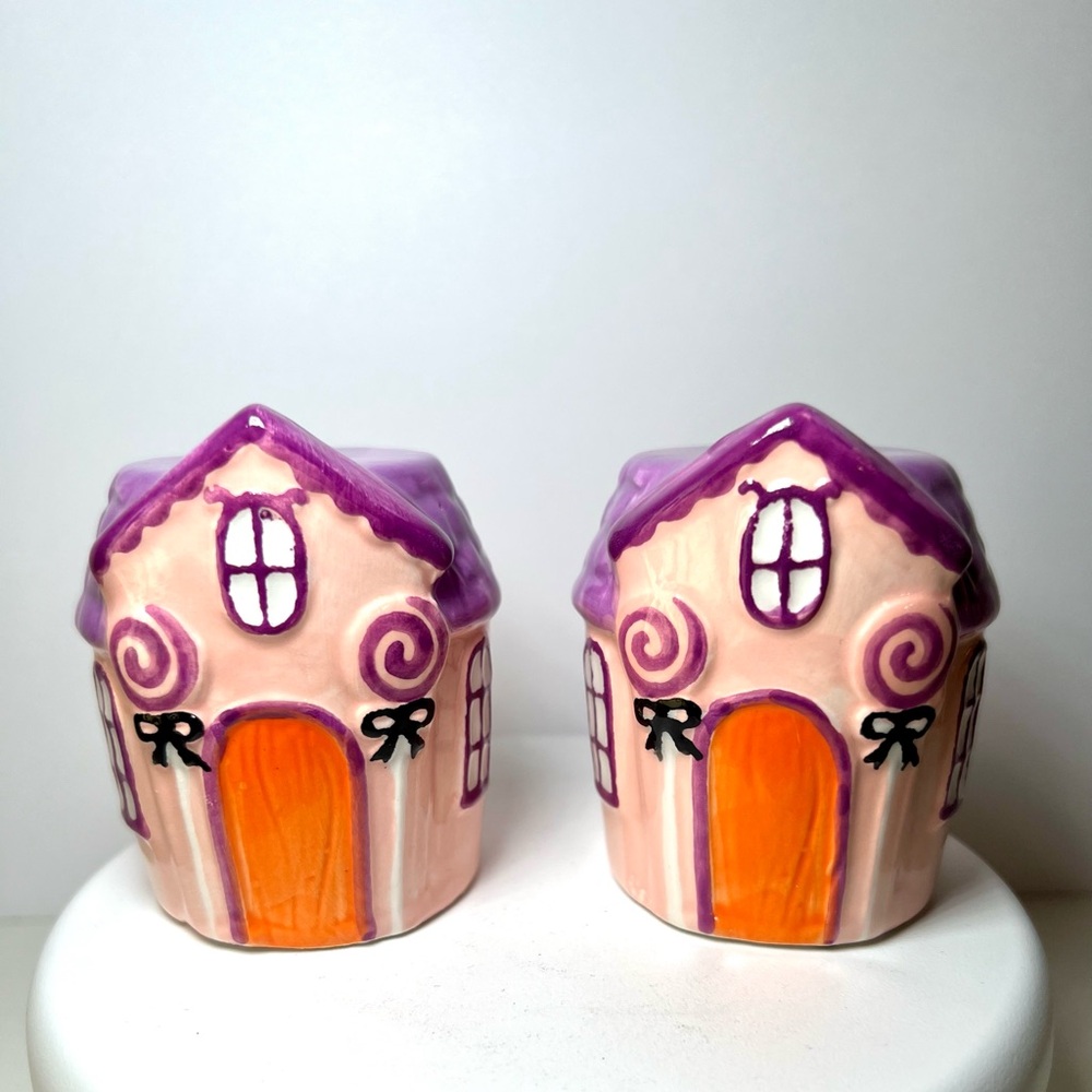Halloween Pink & Purple Haunted House Salt & Pepper Shakers Gingerbread Style - Picture 7 of 9